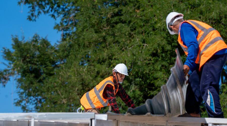 Professional residential roofers in Chester, MD
